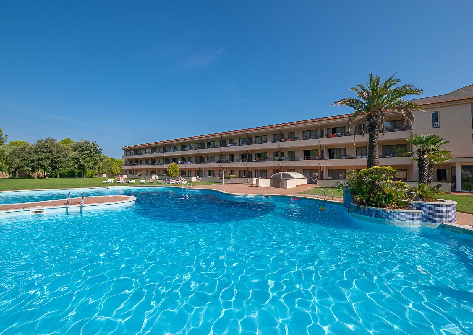 Aparthotel Golf Beach Pals Exteriör bild